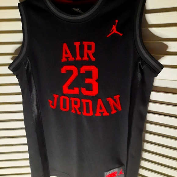 Nike Jordan jersey - Picture 1 of 4